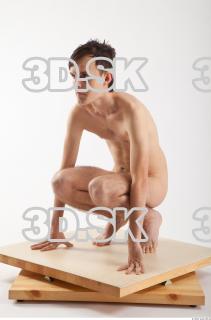 Kristof poses 0058